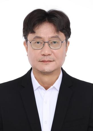 Ying Zhang