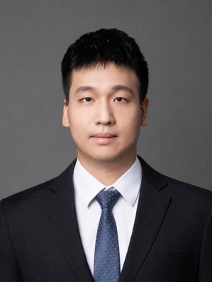 Yizhang He